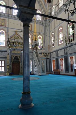 Istanbul Ayazma Mosque view from entrance area 3368.jpg