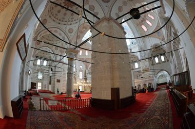 Istanbul Beyazit II mosque interior 0627.jpg
