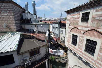 Istanbul Nuruosmaniye Mosque exterior view from NW corner to west 0584.jpg