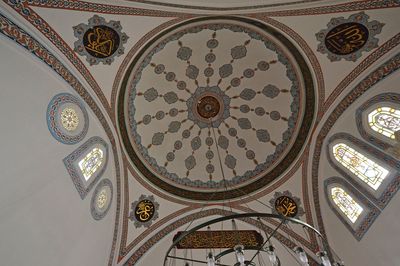 Istanbul Karadavud Pasha Mosque 0502.jpg