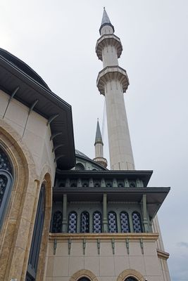 Istanbul Taksim Mosque exterior from nearby 4157.jpg