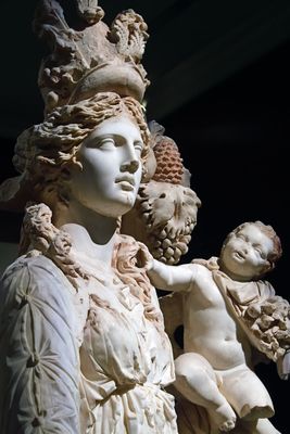 Istanbul Archaeology Museum Tyche personification of happiness Roman 2nd C CE Bolu 3701.jpg