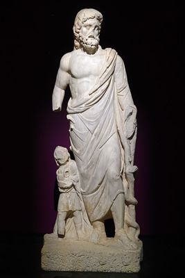 Istanbul Archaeology Museum Statue of Asclepius and Telesphorus 2nd C CE Miletus 4332.jpg