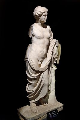 Istanbul Archaeology Museum Statue of Hermaphrodite 3rd C BCE Pergamon 4278.jpg
