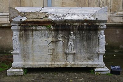 Istanbul Archaeology Museum Sarcophagus of Heleius and family Roman Period 2948.jpg