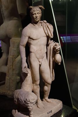 Istanbul Archaeology Museum Statue of Hermes 2nd C CE Karapinar Village 4358.jpg