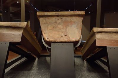 Istanbul Archaeology Museum Clazomenea sarcophagus inv. 6th-5th C BCE 3017.jpg