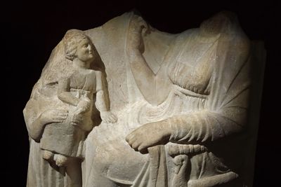 Istanbul Archaeology Museum Attic funerary stele, Mid-5th C BCE from Thasos (Greece) 3623.jpg