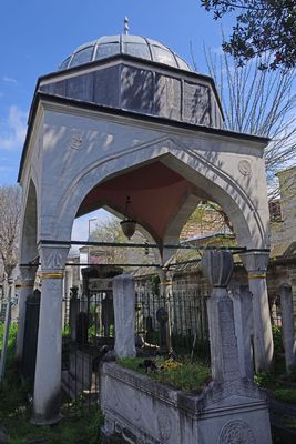 Istanbul Şehzade complex Tomb of Fatma Sultan  in 2023 3829.jpg