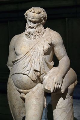 Istanbul Archaeology Museum Statue of Silenus, 1st C CE Neapolis (Palestina) 4369.jpg