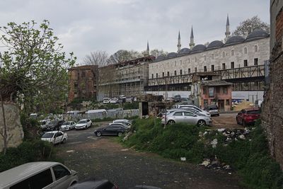 Istanbul west of Sleymaniye 3790.jpg