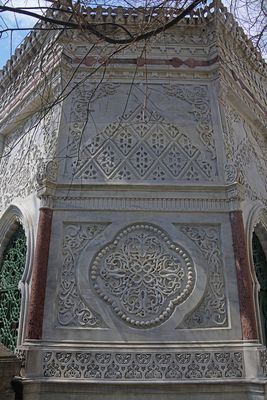Istanbul Keecizade Fuad Paşa Trbesi ve Camii 3860.jpg