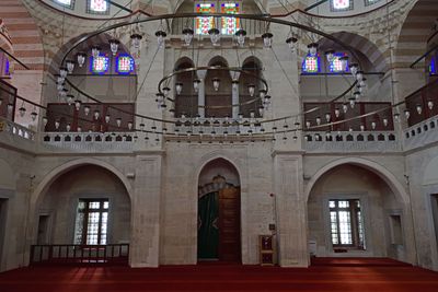 Istanbul Mesih Mehmed Paşa Cami entrance side 4553.jpg