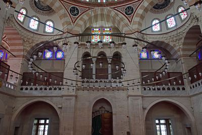 Istanbul Mesih Mehmed Paşa Cami entrance side 4554.jpg