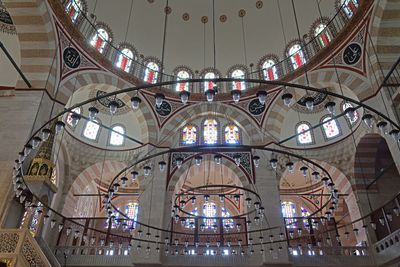 Istanbul Mesih Mehmed Paşa Cami minbar side 4559.jpg
