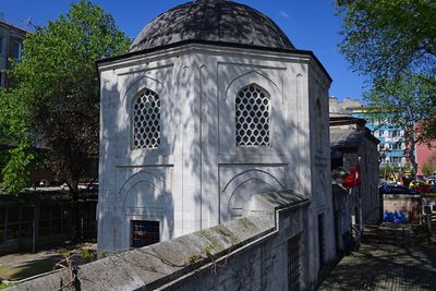 Istanbul Sahhuban Hatun tomb and infant's school 4461.jpg