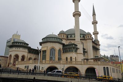 Istanbul Taksim Mosque exterior 4175.jpg