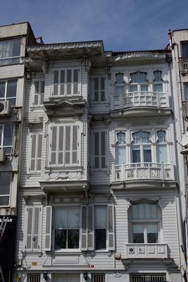 Istanbul Sarıyer Meserburnu Cd. 95 3215.jpg