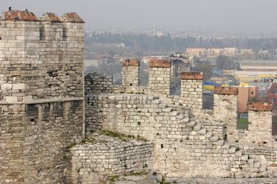 Yedikule Tower of Ahmet III in 2006 3448.jpg