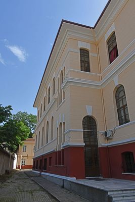 Edirne Lisesi Exterior in 2024 6124.jpg