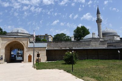 Edirne Ekmekizade caravanserai in 2024 6214.jpg