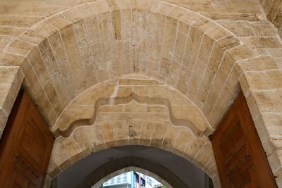 Edirne Ekmekizade caravanserai in 2024 6217.jpg