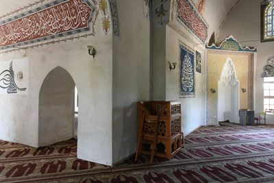 Yıldırım Beyazıt Mosque Interior East and south room in 2024 0148.jpg