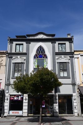 Building in Saraçlar Caddesi in Edirne in 2024 6276.jpg