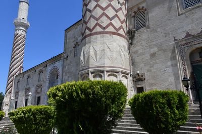  Şerefeli Mosque SW exterior in 2024 5861.jpg
