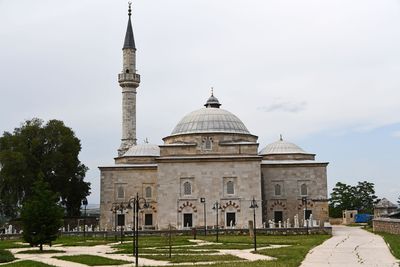 Edirne Muradiye mosque Extedrior back side view in 2024 5953.jpg