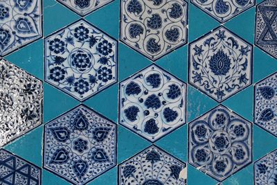 Edirne Muradiye mosque Interior Faience tiles in 2024 5947.jpg