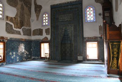 Edirne Muradiye mosque Interior main room in 2024 5935.jpg