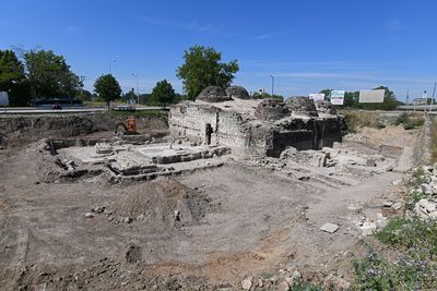 Ghazi Mihal Bey hamam in 2024 0113.jpg
