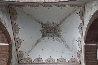 Old Mosque Exterior Ceiling in porch in 2024 5973.jpg