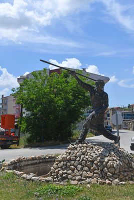Javelin throwing monument in 2024 5671.jpg