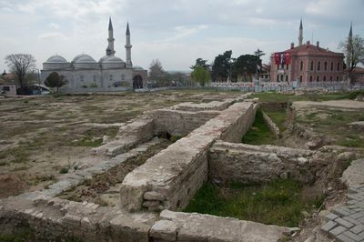 Edirne Yemiş Kapanı Hanı excavations march 2017 2797.jpg