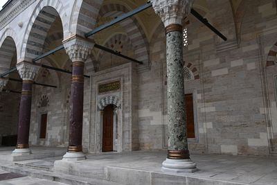 Bayezid II Mosque NW side of courtyard in 2024 5522.jpg