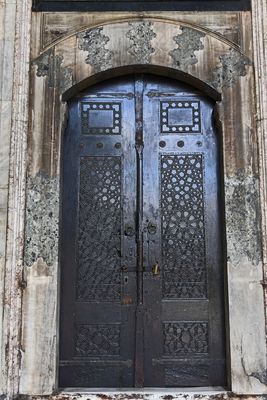 Istanbul Gazi Ahmet Paşa Mosque Courtyard son cemaat area entrance to mosque in 2024 5351.jpg