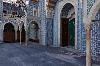 Rstem Pasha Mosque Interior General view in 2024 6439.jpg