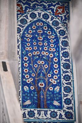 Rüstem Pasha Mosque Interior Minbar in 2024 6412.jpg