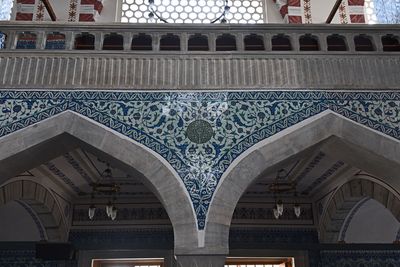 Rüstem Pasha Mosque Interior View to gallery from below in 2024 6434.jpg