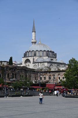 Rstem Pasha Mosque behind Kk ukur Han and Byk ukur Han in 2024 6361.jpg