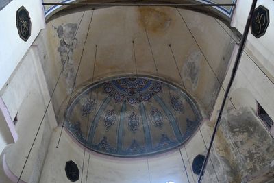 Rose Mosque interior apse in 2024 5604.jpg