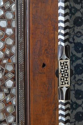 Sultans Pavilion at Yeni Camii door decoration in 2024 5206.jpg
