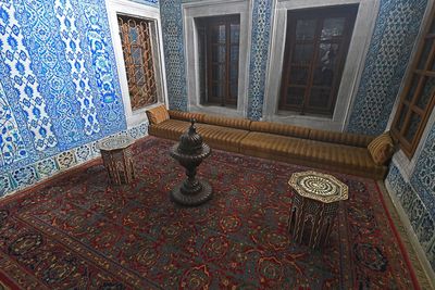 Sultans Pavilion at Yeni Camii unidentified spot in 2024 0072.jpg