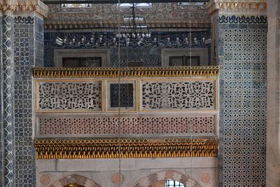 New Mosque Gallery hünkâr mahfili in 2024 6537.jpg