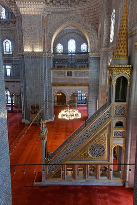 Gallery inside the Yeni Cami