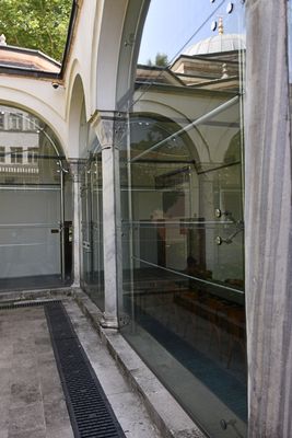 Atik Ali Paşa Medresesi in 2024 6671.jpg