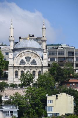 Cihangir Mosque in 2024 5324.jpg