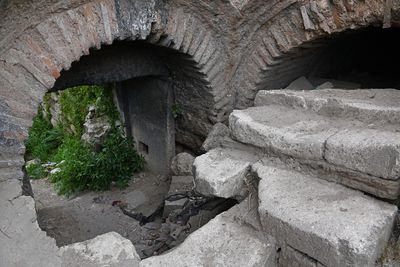 Outside walls south of Adnan Menderes Blv breach 5438.jpg